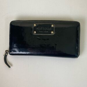 KATE SPADE New Continental Patent Leather Black Wallet